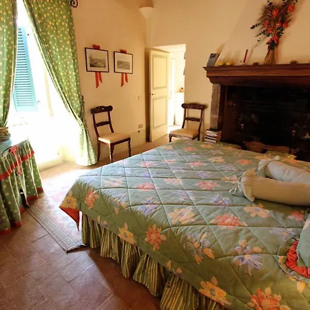 Il Fico Nel Borgo Bed & Breakfast *